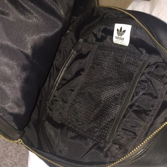 SOLD Rare Adidas backpack - Picture 5 of 5